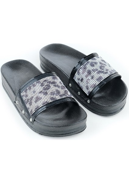 Yazlık Kadın Terlik indirimleri