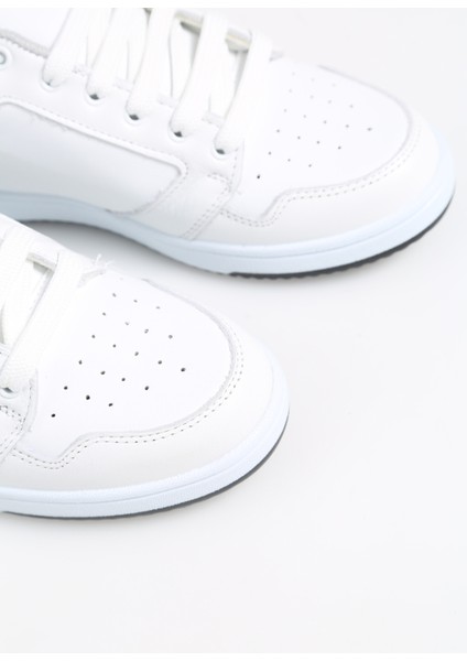 Beyaz Kadın Sneaker indirimleri