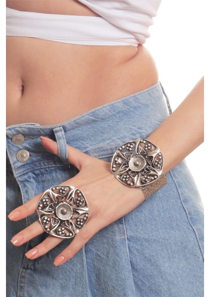 Kadın Antik Gümüş Kaplama Açık Geniş Bant Nilüfer Çiçeği Bileklik & Yüzük Seti fiyatları