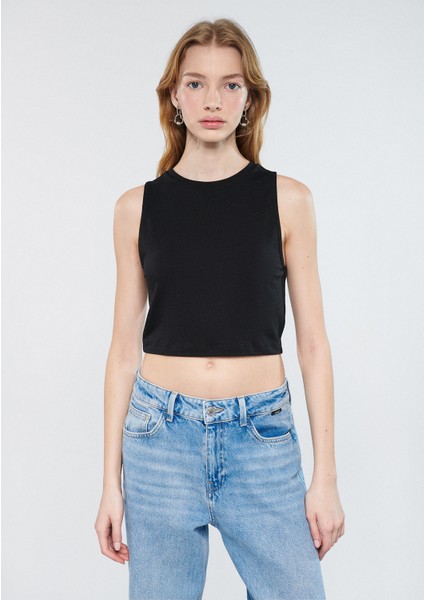 Kadın Siyah Crop Top 1610786-900