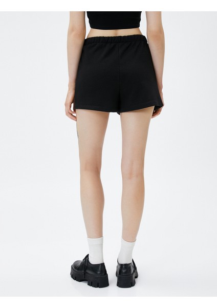Mini Şort Beli Lastikli Cep Detaylı fırsatları