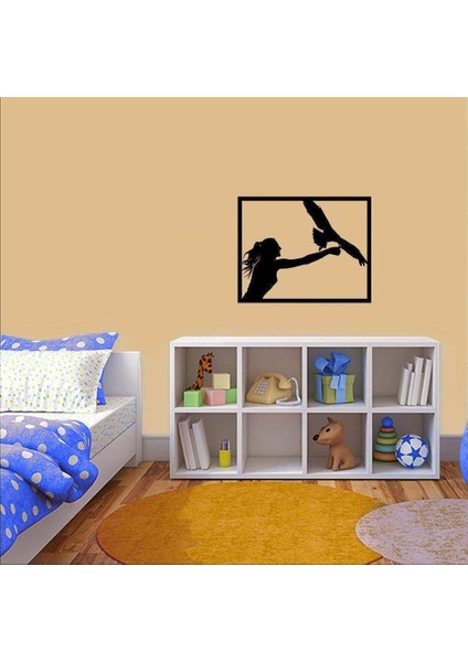 Vahşi Yırtıcı Kuş Eğitmeni Kadın Silüeti Dekoratif Duvar Sticker, Çıkartma