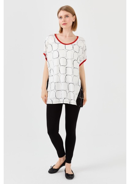Kadın Yakası ve Kolu Sarı Bantlı Penye T-Shirt Siyah/ekru modelleri