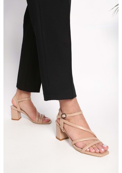 Kadın Valet Ten Kalın Topuklu Ayakkabı