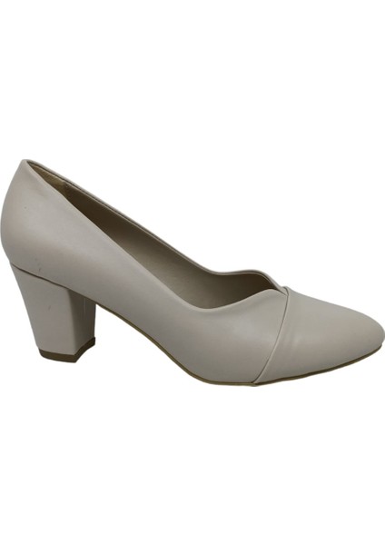 440 Kadın Krem Klasik Alçak Topuklu Ayakkabı