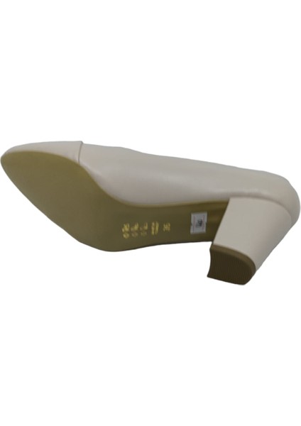 440 Kadın Krem Klasik Alçak Topuklu Ayakkabı indirimleri