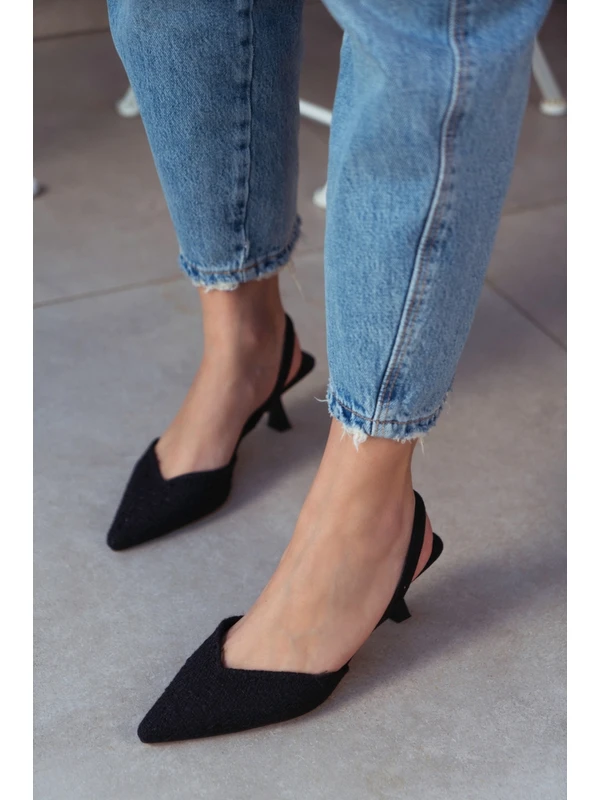 Nişantaşı Shoes Fantastic Siyah Kilim Sivri Burun Kadın Topuklu Ayakkabı