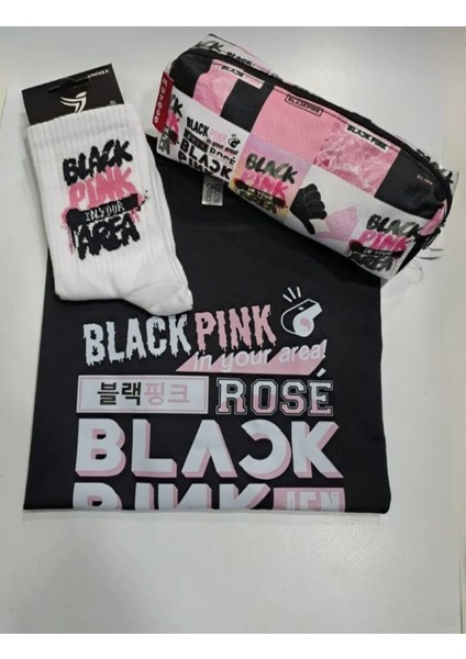 Blackpink T-Shirt Çorap Kalemlik Kombin