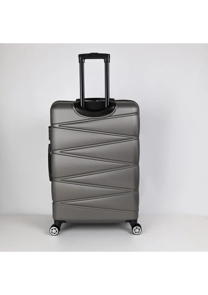 Yefa Dayanıklı Unisex 4 Tekerlekli Plastik Kabin Boy Valiz