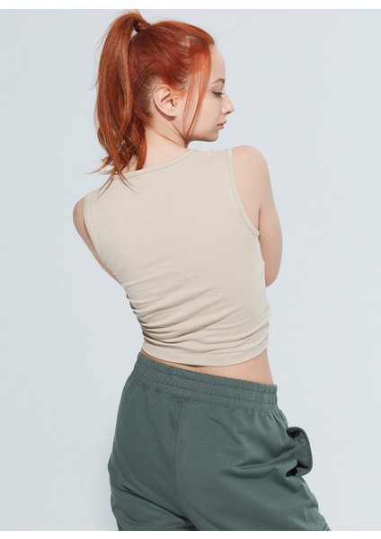 Zoe Bisiklet Yaka Kruvaze Model Örme Crop T-Shirt 1111 fırsatları