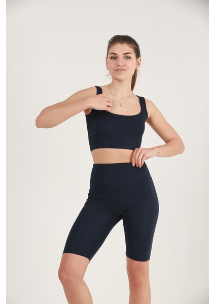 Kadın Lacivert Yüksek Bel Toparlayıcı Kısa Spor Tayt Biker Şort Basics Casual & Comfort 1070 fırsatları