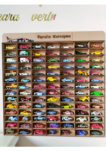 Ahşap 3mm Mdf Hot Wheels Çocuk Odası Oyuncak Araba Duvar Rafı 100 Araçlık