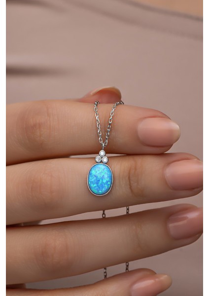 925 Ayar Gümüş Rodyum Kaplama Oval Mavi Opal Taşlı Kolye fırsatları
