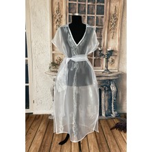 Due Stelle Kadın Beyaz Organze Kapişonlu Kemerli Tunik