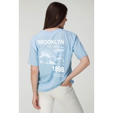 Unisex Bebe Mavisi Brooklyn 1898 Baskılı Oversize T-Shirt