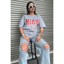 Miami Oversize Kadın Baskılı Gri T-Shirt