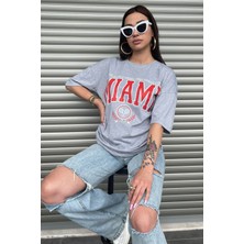 Miami Oversize Kadın Baskılı Gri T-Shirt