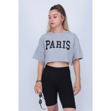 Modagen Kadın Gri Paris Baskılı Crop T-Shirt