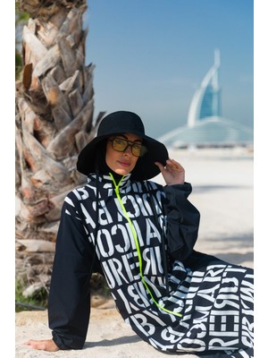 Marina Tam Kapalı Tesettür Mayo Su İtici Özellikte Siyah Paraşüt Kumaş 4 Parça Set