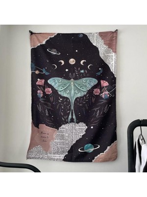 Attach The Moth College Duvar Örtüsü - Wall Tapestry I 70 x 100 cm