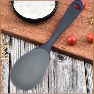 Sert Uçlu Isıya Dayanıklı Yanmaz Yapışmaz Silikon 22 Cm Kaşık Adet