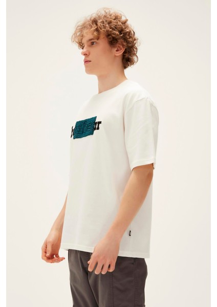 Taped T-Shirt Beyaz Baskılı Erkek Tişört modelleri