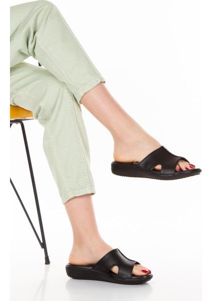 ARTI ARTI AYAKKABI ARTI ARTI AYAKKABI ARTI-ARTI020-5005-01 Günlük Kadın Ortopedik Topuk Dikeni Fonksiyonlu Siyah Terlik fiyatları