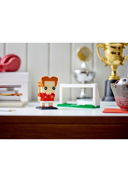 Brickheadz 40541 Manchester United Kendini Figüre Dönüştür (530 Parça)