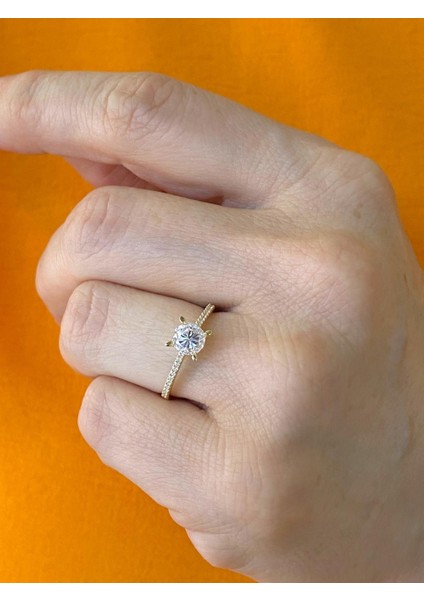14 Ayar Pırlanta Modeli Klasik Tektaş Altın Yüzük fiyatları