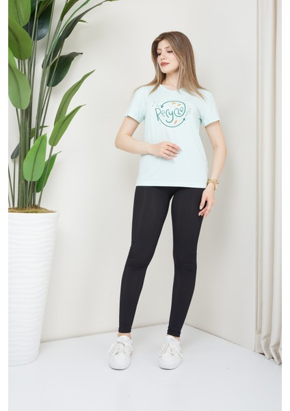 Kadın Recycle Baskılı V Yaka T-Shirt modelleri