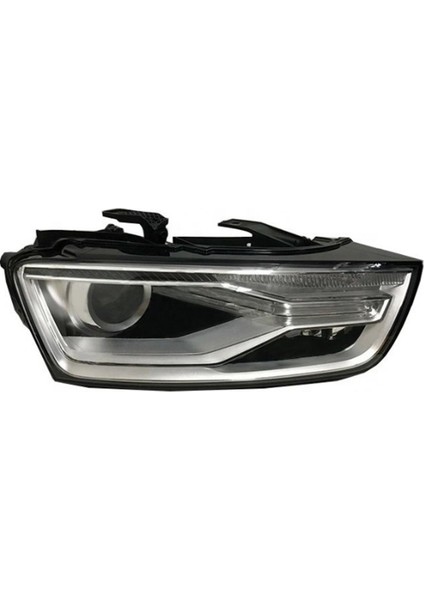 Audi Q3 2012-2014 Model Arası Sağ ( Yolcu ) Tarafı Far 8U0941030H