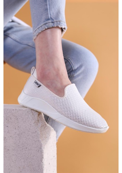 Ciragio Beyaz Renkli Kadın Klasik Yazlık Günlük Ayakkabı