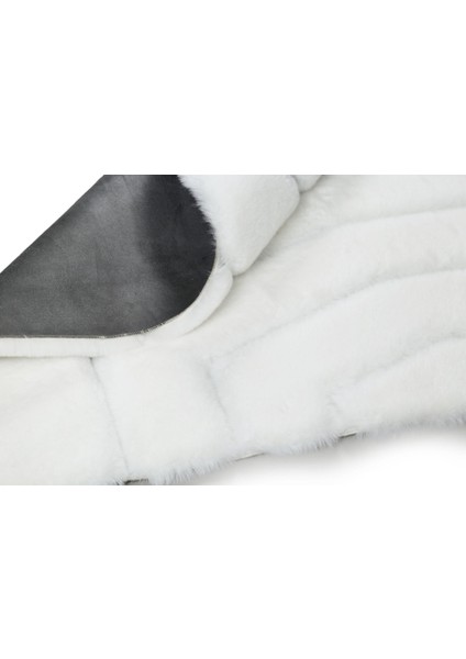 Beyaz Peluş Halı 160 x 230 Cm indirimleri