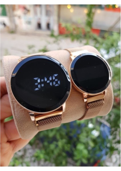 Rose Gold Hasır Mıknatıslı Kordon Dokunmatik Sevgili Saatleri