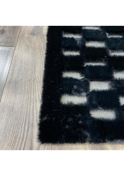 Siyah Renk Parçalı Peluş Halı 120 x 180 Cm fırsatları