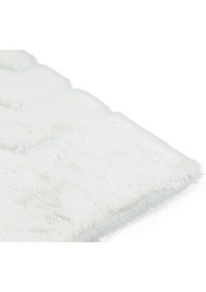 Beyaz Peluş Halı 170 x 240 Cm modelleri