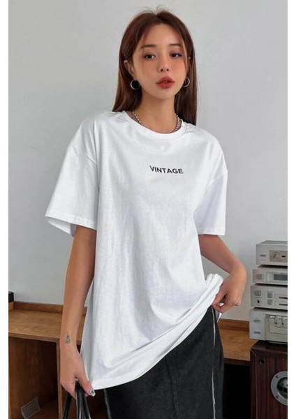 Unisex Beyaz Vintage Baskılı Oversize T-Shirt