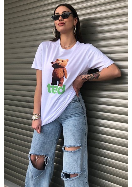 Kadın Ayı Teddy Baskılı Oversize Beyaz T-Shirt