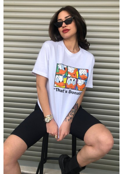 Kadın Donald Duck Baskılı Oversize Beyaz T-Shirt