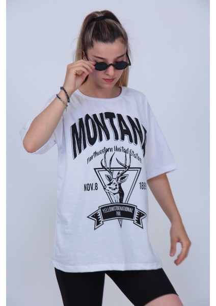 Kadın Beyaz Montana Baskılı Oversize T-Shirt