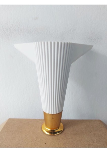 Mobilya Ayağı Çizgili Model 15 cm Altın