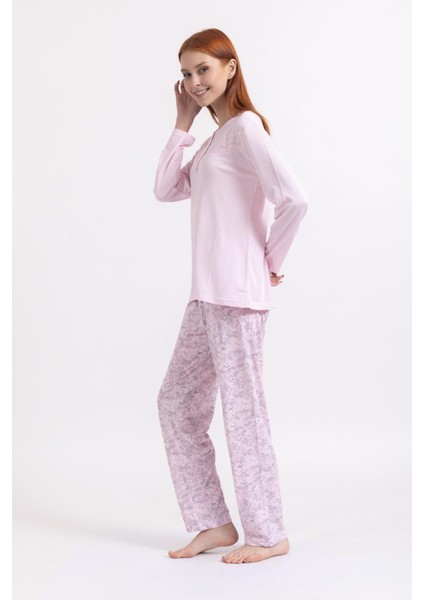 Kadın Dört Mevsim Dantel Desenli Melisa Kumaş Yüksek Kalite Yuvarlak Yaka Pijama Takımı 1361 fırsatları
