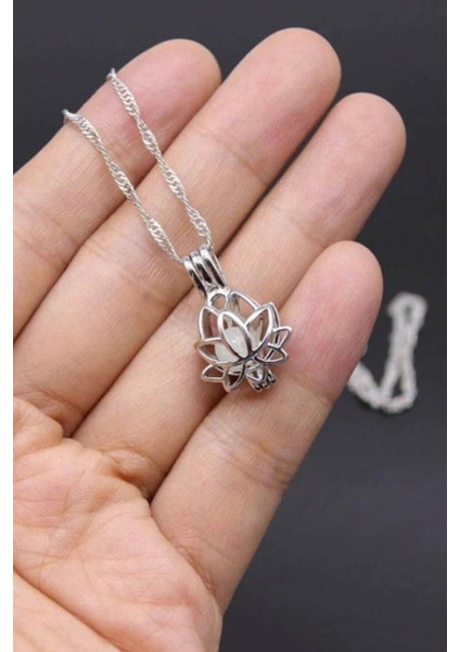 Yeşil Lotus Çiçeği Gece Karanlıkta Parlayan Fosforlu Kolye modelleri