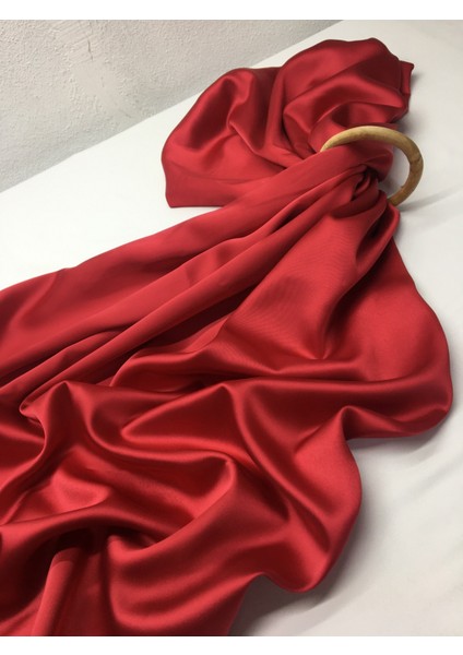 Kırmızı Saten Kumaş Dökümlü