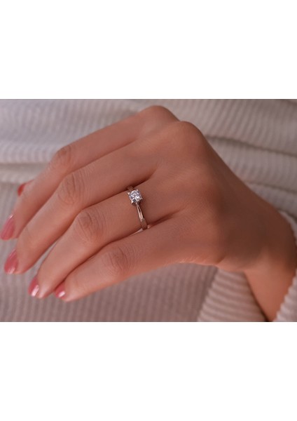 G Renk 0,33 Karat Pırlanta Tektaş Yüzük 0417R0029 indirimleri