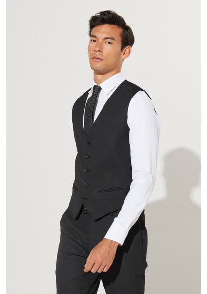 ALTINYILDIZ CLASSICS Erkek Siyah Slim Fit Dar Kesim Mono Yaka Armürlü Yelekli Takım Elbise fırsatları