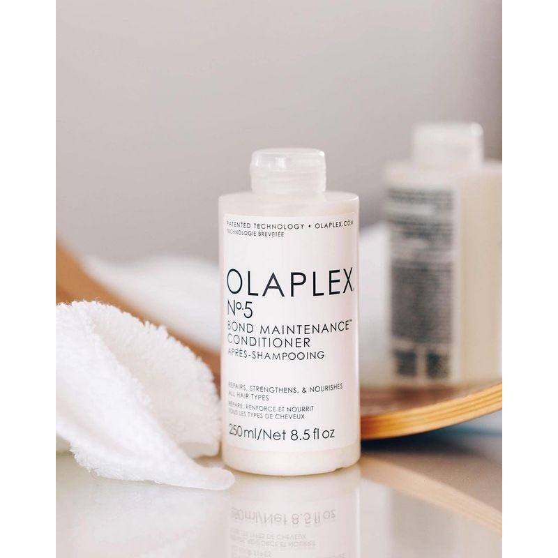 OLAPLEX No5 250 ml Bağ Bakım Kremi Onarıcı Özellikli Yıpranmış Saçlar İçin Güçlendirici
