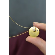 Papatya Silver 925 Ayar Gümüş Altın Kaplama Tektaşlı Plaka Kadın Kolye