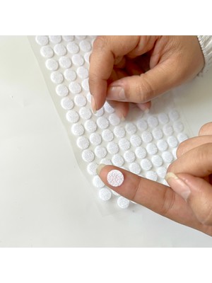 Aso Cırt Bant 1 cm Çap 108 Çift Yuvarlak Para Para Arkası Yapışkanlı