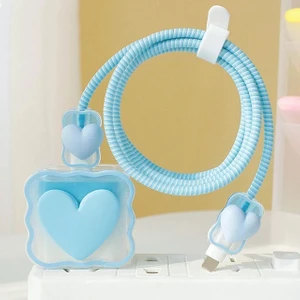 Kılıf Benim Şarj Başlığı ve Kablo Koruyucu 4'lü Set Iphone 20 W Type-C Şarj Adaptör Uyumlu Şarj Koruyucu